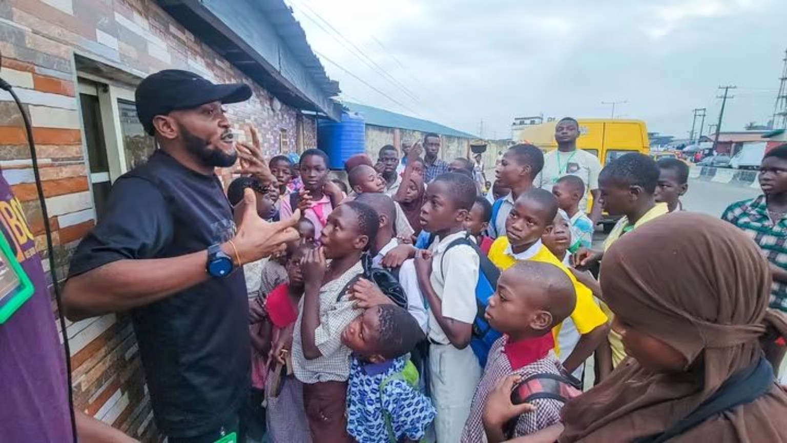 DBOG outreach with children